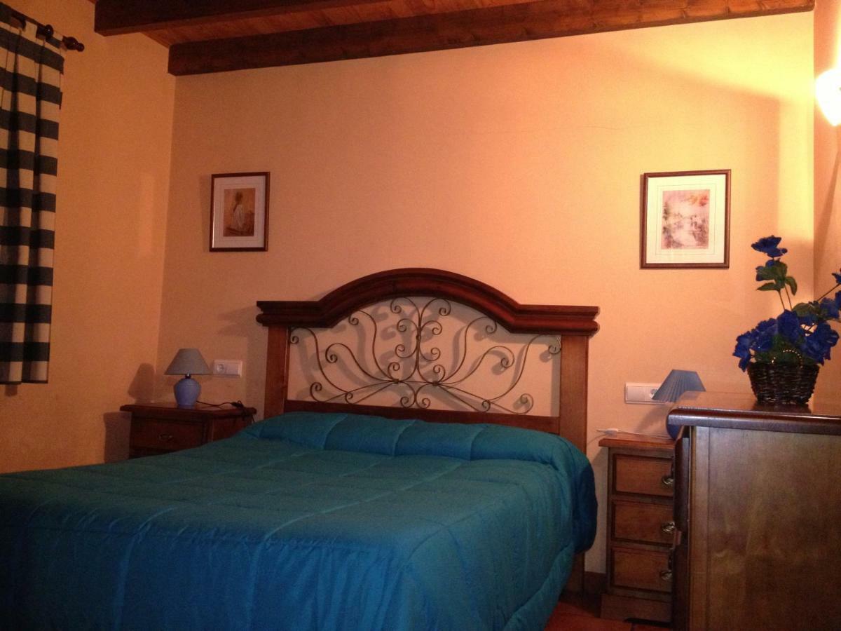 Alojamientos Rurales El Fontano Galende Esterno foto